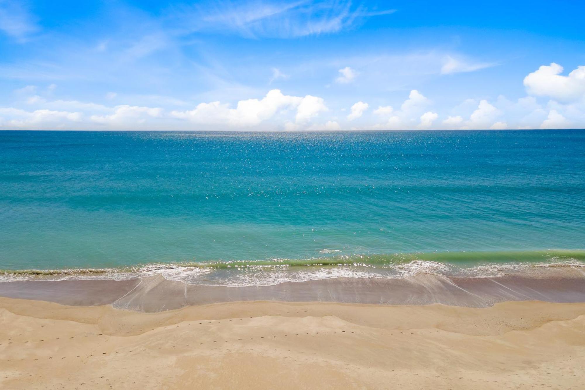 Beachwalk Pine Knoll Shores Pokoj fotografie