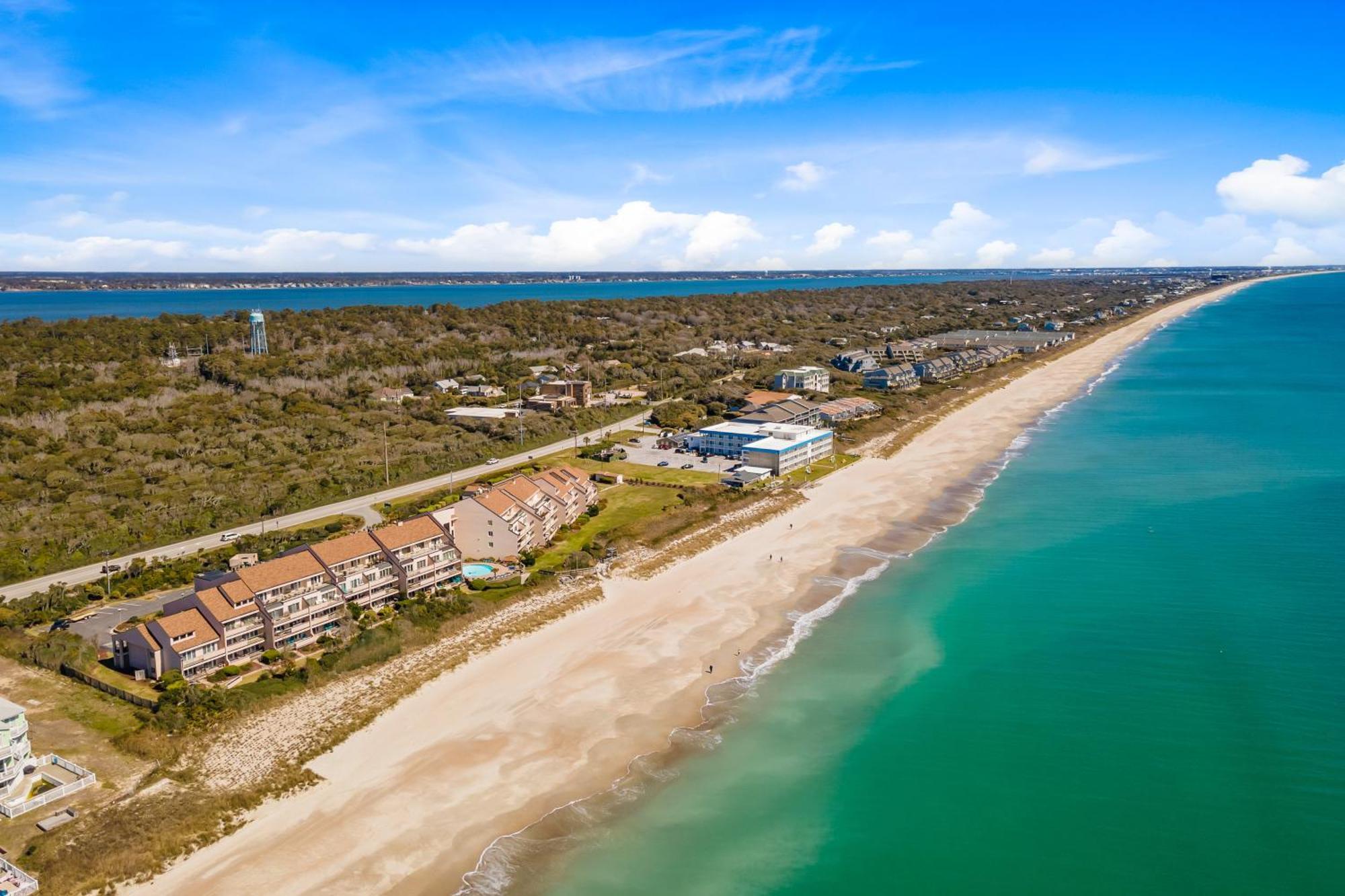 Beachwalk Pine Knoll Shores Pokoj fotografie