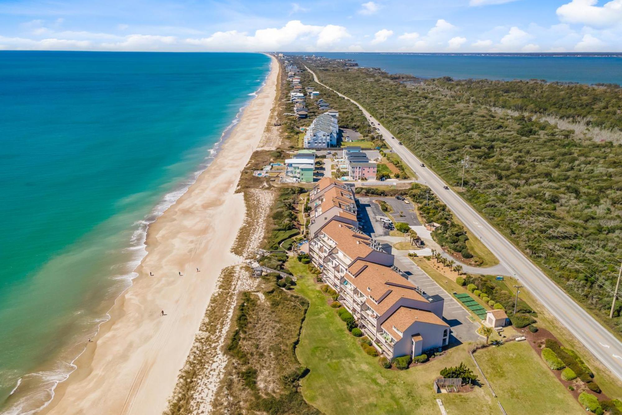Beachwalk Pine Knoll Shores Pokoj fotografie